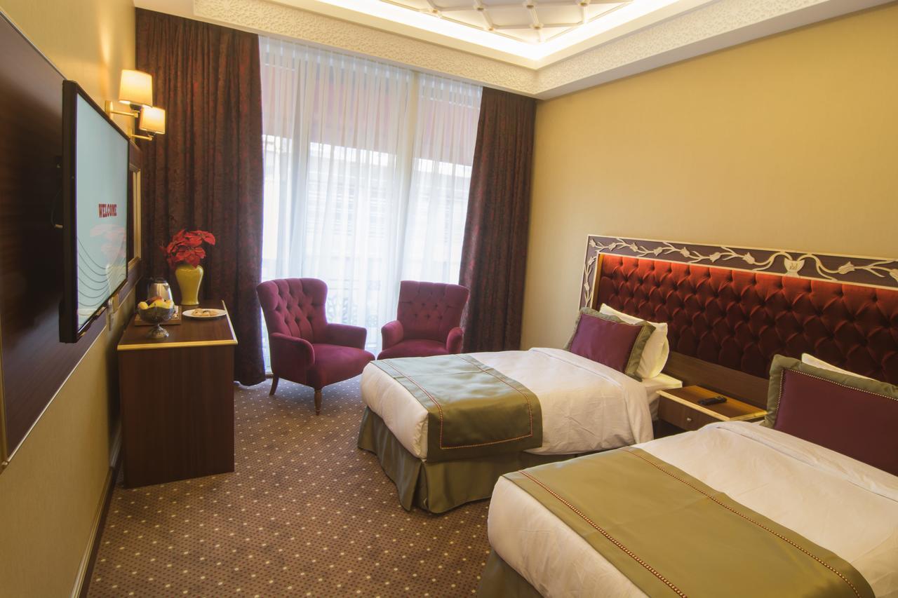 Mb Deluxe Hotel Istanbul Exterior foto